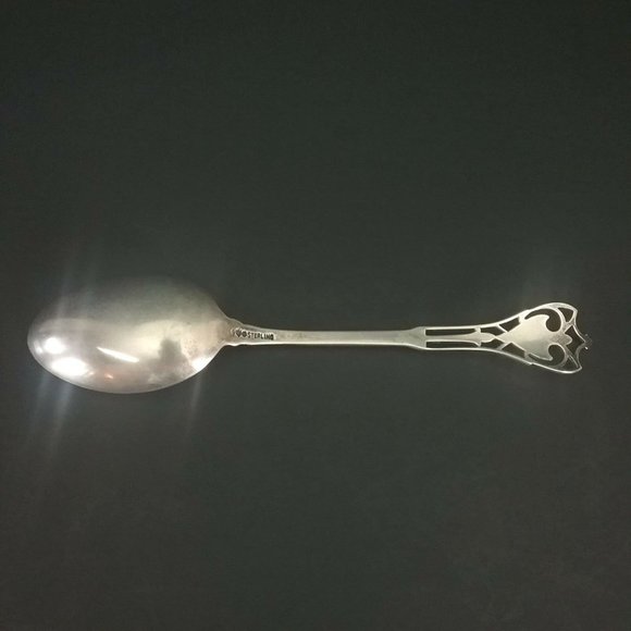 Vintage Austin Minnesota Sterling Silver Souvenir Spoon - Picture 8 of 11